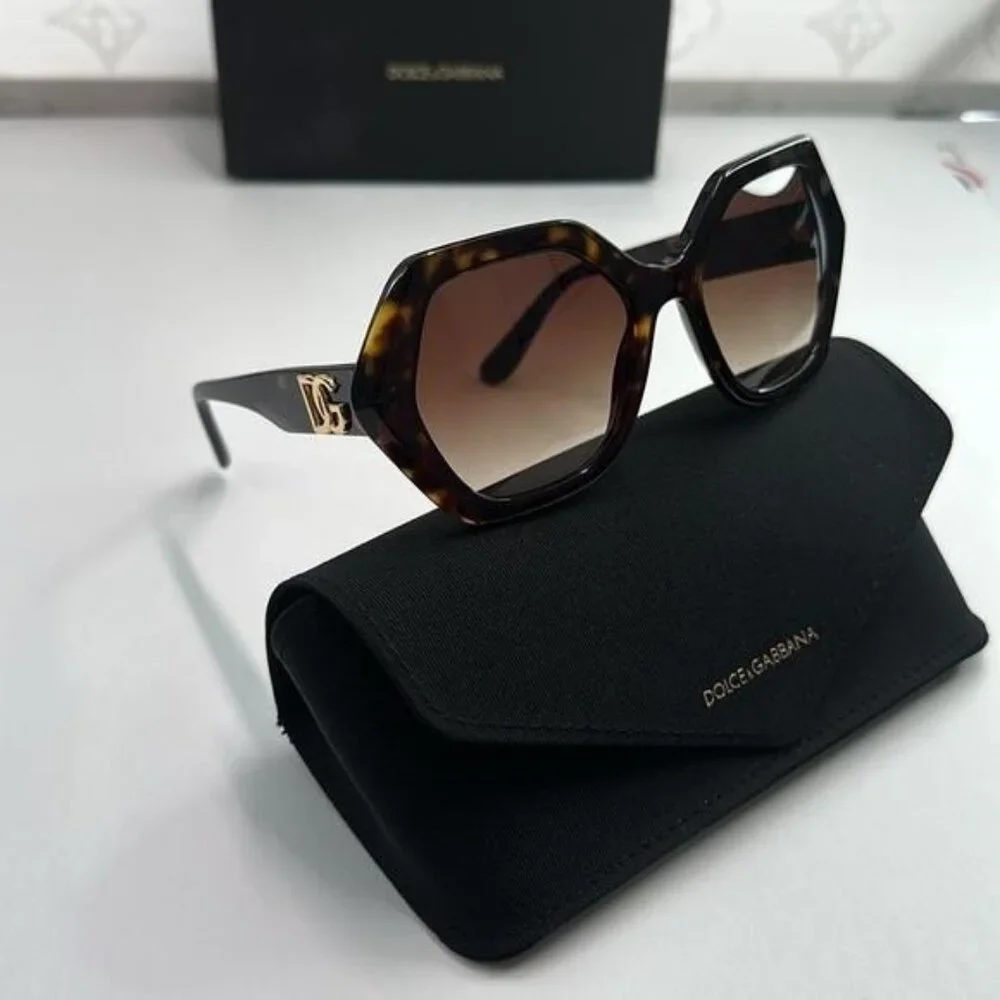 💯 - New Authentic DOLCE & GABBANA Gradient Brown Irregular Ladies Sunglasses